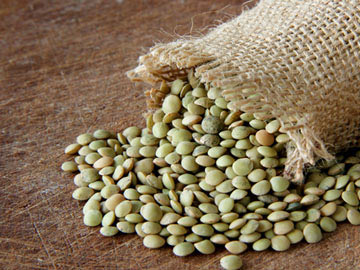 Early Vegetable and Lentil Salad